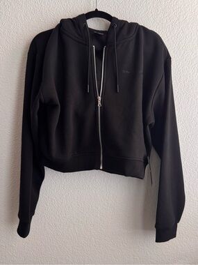 GYMREAPERS Black Zip-Up Hooded Cropped Sweatshirt
